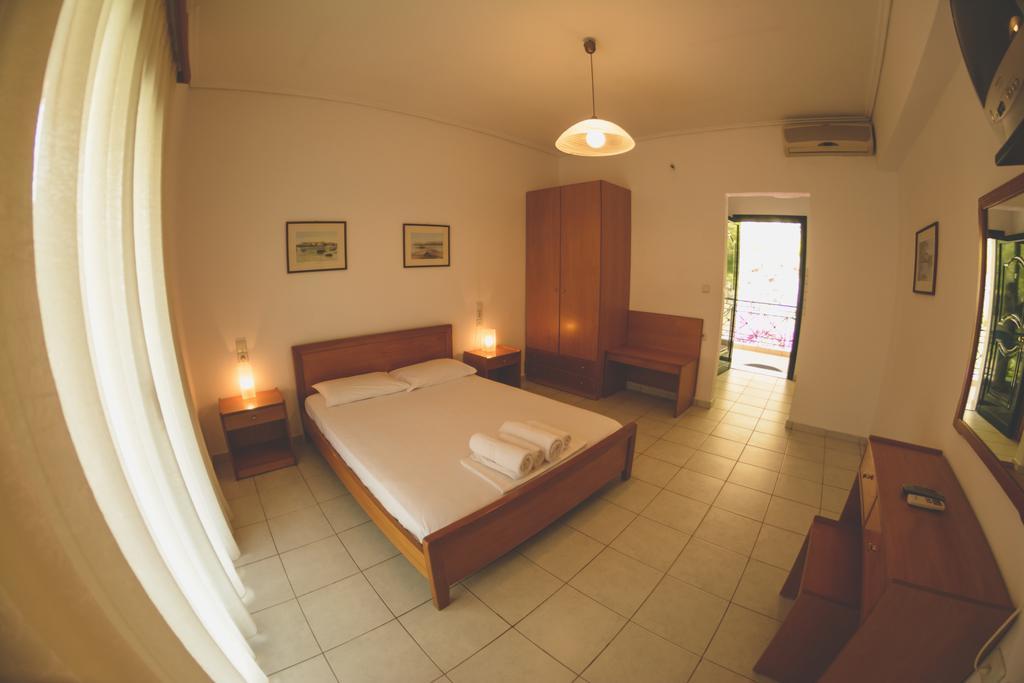Althea Studios Lefkada Áyios Nikítas 部屋 写真